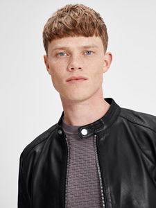 Chaqueta de piel de motorista de piel de oveja de estilo limpio para hombre personalizada High Street Design - Product Image 2