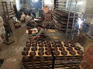 Cuencos de coco lacados metálicos con cáscara de huevo, diseño de artículo de corazón - Product Image 6