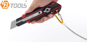 Couteau utilitaire professionnel à lame amovible à verrouillage automatique (fabriqué à Taïwan) - Product Image 4