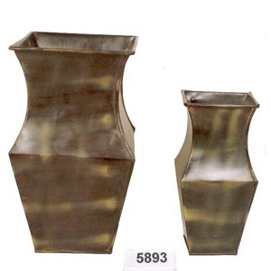 Juego de acabado antiguo decorativo curvo a mano de calidad Superior de 2 macetas de flores decoración de banquete de Hotel artículo de uso - Product Image 1