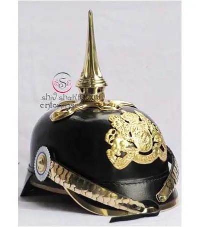 Casque d'officier impérial Pickelhaube WW1 WW2 Costume d'halloween en cuir noir de prusse allemand