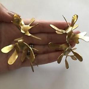 Boucles d'oreilles en laiton indien Designer en laiton plaqué or clous d'oreille pour femmes filles bijoux à la mode cadeau d'anniversaire en gros - Product Image 1