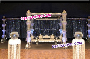 Conjunto de Mandap para Bodas al Estilo Bollywood, Mandap de Cristal Vintage para Bodas al Aire Libre, Fabricante de Mandaps para Bodas Indias, Canadá - Product Image 4