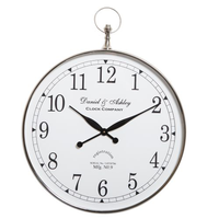 Jam Dinding Logam Emas Art Deco Bulat dengan Gerakan Quartz dan Tampilan Jarum 60X60 CM Desain Antik untuk Dekorasi Ruang Tamu.