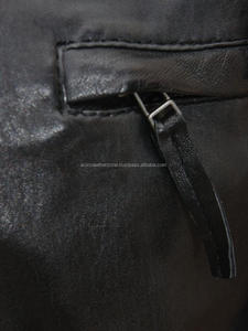 เสื้อแจ็คเก็ตหนังแกะคลาสสิคแบบมีฮู้ด OEM สำหรับผู้ชาย ป้องกันลมได้ดี - Product Image 4