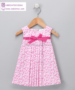 Frocs en coton plissé du Bangladesh, pour fille en bas âge - Product Image 1