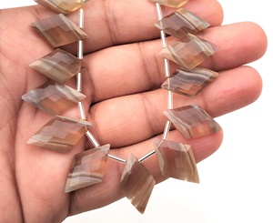 Cuentas de Briolette con forma de cometa de fluorita marrón de 1 hebra de alta calidad, piedras preciosas sueltas facetadas naturales para joyería hecha a mano al por mayor - Product Image 5