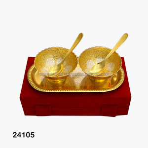 Juego de fruteros secos de latón de dos tonos con cuchara y bandeja - Product Image 1