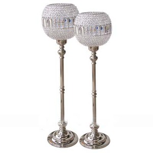 Poteau décoratif en aluminium argenté et boule ronde en cristal sur support de différentes tailles pour les mariages de Noël - Product Image 4