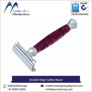 Tête de rasoir de sécurité à double tranchant à bas prix en vrac avec poignée en laiton - Product Image 2