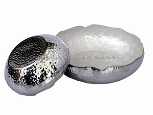 Fabriqué à la main en laiton moulé fer Top vente nouveau Design bol à la mode à la main présentoir de table bol - Product Image 6