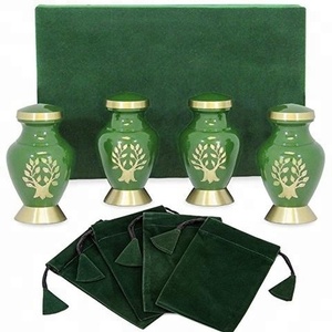 Urne commémorative pour bébé en forme d'arbre de vie, style américain, en métal, avec boîte et sac en velours, BRASSWORLD INDIA - Product Image 5