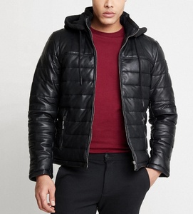 Veste en cuir véritable pour hommes Fly Puffer Quilt Winter Warm Bomber Style Hooded Collar Zip Closure Featuring Zippered Pocket - Product Image 1
