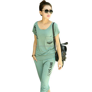 Vêtements de sport pour femmes avec haute qualité personnalisé dame blanc Slim Fit survêtement Jogging personnalisé meilleur prix vente en gros costume - Product Image 2