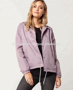 Chaqueta cortavientos transpirable barata OEM para hombres y mujeres con estampado de manga completa bordado de talla grande al por mayor - Product Image 2