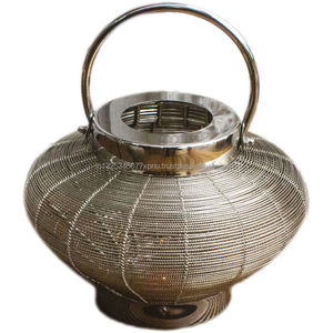En bois avec lanterne en métal - Product Image 2