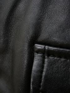 Chaqueta Bomber de Cuero de Oveja Negra para Hombre - Todas las Tallas Disponibles - Product Image 3