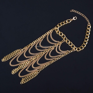 Nueva Pulsera de Alta Calidad con Dijes y Borlas, Bañada en Oro, Cadena de Eslavera, Anillo de Dedo y Arnés de Mano - Product Image 2