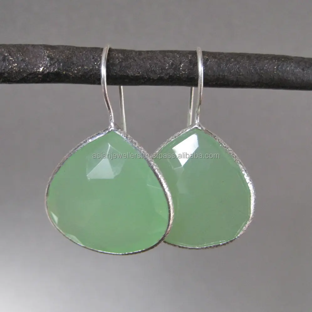 925 Sterling Silver See green chalcedony Gemstone Beautiful Earrings