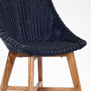 Chaise de salle à manger en rotin synthétique durable noir foncé contemporain, finition brillante moderne, meubles de maison, rotin Mulya pour l'extérieur - Product Image 3