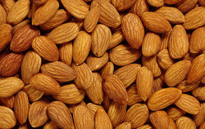 Grain délicieux-Délicieuses noix d'amandes grillées naturelles crues transformées et séchées - Product Image 2