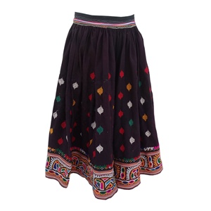 กระโปรงวินเทจแบบปักลาย - Product Image 4