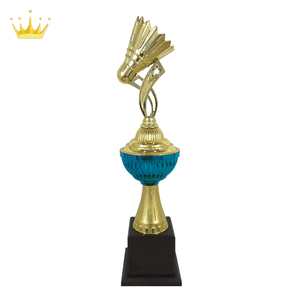 Trofeo Deportivo de Bádminton Baguss de Plástico ABS, Estilo Deportivo, Dorado/Plateado, 350x80cm, para Premios y Reconocimientos de Competición - Product Image 1