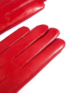 Gants en cuir pour femmes doublés de fourrure fabriqués à partir de cuir de première qualité conçus pour la chaleur et le confort idéal pour la mode et le style d'hiver - Product Image 5