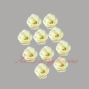 Chapelet artisanal en fleurs de lotus séchées et blanchies, style moderne, décoration florale de mariage, écologique, fabriqué en usine - Product Image 1