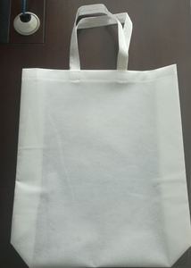 Sac de courses en tissu non tissé thermoscellable de marque Evergreen, en matériau PP - Product Image 2