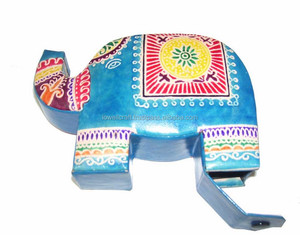 Tirelire en cuir en forme d'éléphant avec fermeture à boucle, style classique, 6 pouces - Product Image 5