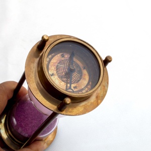 Antique Style Nautical Brass Metal <b>Hourglass</b> 45 Seconds to 6 Minutes Wooden Sand Timer Novelty Collectible Gift Made Glass Alloy - Product Image 3
