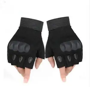Guantes tácticos ajustables para hombre, negros, duros, cosido en latón, de cuero - Product Image 1