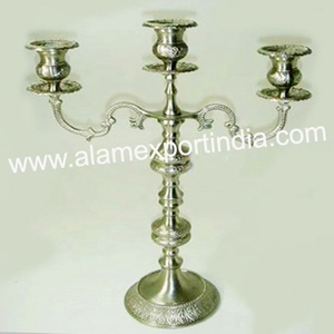 Candelabro de aluminio alto clásico Portavelas de metal Brazos decorativos para bodas Celebraciones de Pascua y fiestas - Product Image 4