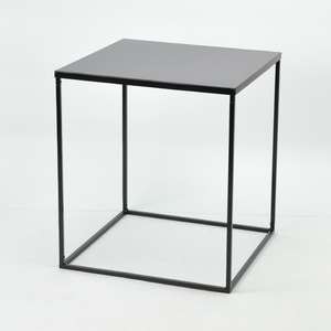 Table latérale en métal, carrée, Simple, élégant, de Style européen - Product Image 1