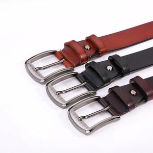 Cinturón de piel auténtica de vaca para hombre de alta calidad con hebilla de aleación de amplio rango completo con logotipo personalizado, disponible para venta al por mayor - Product Image 3