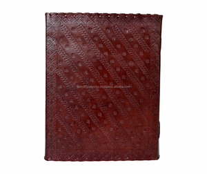 Cuaderno personalizado hecho a mano tres piedras tachonado en relieve marrón cuero genuino cuaderno tapa dura diario nota Libro 2 C-Lock diario - Product Image 3