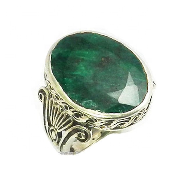 ring raw emerald