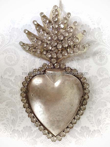 Coração sagrado do <span class=keywords><strong>metal</strong></span> Coração sagrado do <span class=keywords><strong>metal</strong></span> de <span class=keywords><strong>Jesus</strong></span> Coração pendurado sagrado do <span class=keywords><strong>metal</strong></span> para para a decoração católica & presente