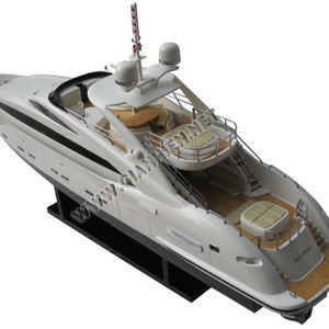 Modèle de bateau en bois ISA 120 SUN GLIDER II MODERN YACT - Bois et acier inoxydable peint, cadeau d'affaires en provenance du Vietnam - Product Image 1