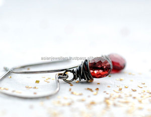 Handmade 925 Sterling Silver Fine Dangle <b>Earrings</b> with <b>Garnet</b> Gemstone for Weddings Parties or Gifts - Product Image 2