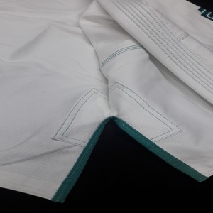 Vente en gros Kimono Jui Jitsu enfants Jiu Jitsu brésilien bjj Kimonos personnalisés de haute qualité BJJ Gis pour enfants jeunes garçons et filles - Product Image 5