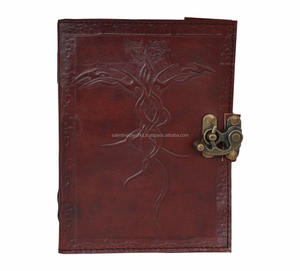 Journal vintage en cuir véritable 100%, Dragon volant, carnet de notes fait main en relief, carnet de notes de couleur marron foncé - Product Image 4