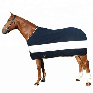 Manta de Forro Polar para Caballos, Ligera y Transpirable, con Correas Ajustables - Product Image 1