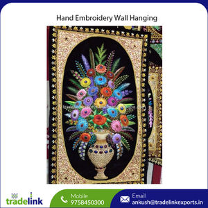 Zari Zardozi Royal Jewel Tapis et tenture murale Art traditionnel exquis pour la décoration intérieure Matériau en tissu - Product Image 6