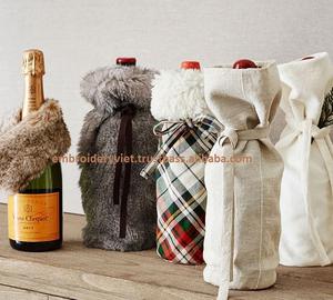 Tissu de fourrure Sacs À Vin - Product Image 3