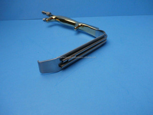 เครื่องดูดเสมหะแบบแมนนวล FERREIRA Style Brest Retractor รุ่น 003240 พร้อมไฟนำแสงใยแก้วนำแสงและท่อดูด ได้รับการรับรองมาตรฐาน CE - Product Image 3
