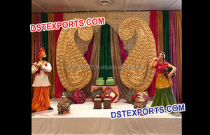 Canapé Diwan à coussin en bois sculpté, ensemble de meubles de mariage indiens, canapé à deux places pour mariage asiatique en vente - Product Image 4