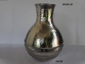 Vase martelé finition nickel avec pot en terre cuite de style indien Vase martelé Décoration de la maison Décoration de mariage - Product Image 4