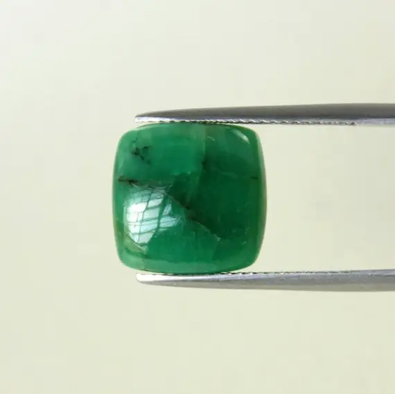 Beautiful Natural Green Emerald Loose Stone Cabochons Crystal Gemstones for Jewelry Making